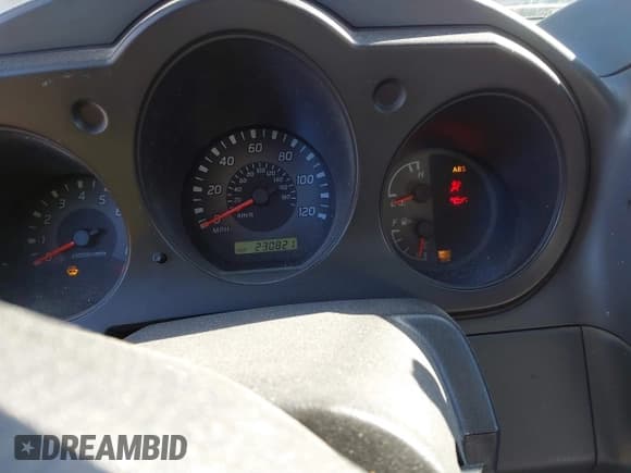 ✅ 2002 Nissan Xterra SE • VIN: 5N1ED28T02C533130 • Lot: 41630073. Listed on IAAI with 230,821 mi. Free auction sales archive from the USA and detailed vehicle history report at DreamBid. Image 7.