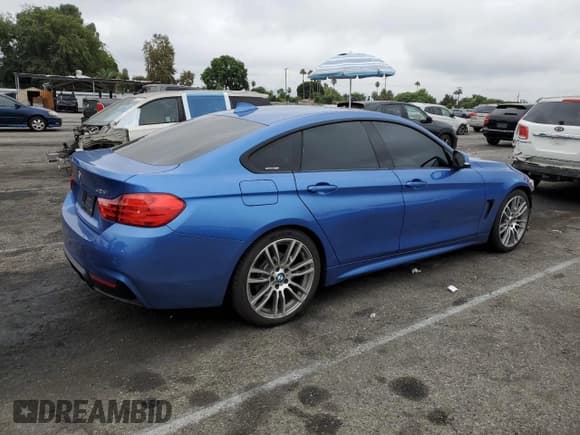 ✅ 2015 BMW 4 Series 428i • VIN: WBA4A9C50FGL85213 • Lot: 83870355. Listed on Copart with 61,081 mi. Free auction sales archive from the USA and detailed vehicle history report at DreamBid. Image 3.