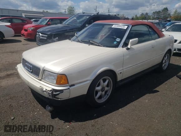 ✅ 1997 Audi Cabriolet • VIN: WAUAA88G8VN002670 • Lot: 55308435. Wystawiony na Copart z przebiegiem 86 673 mil. Bezpłatny archiwum sprzedaży aukcyjnych z USA i szczegółowy raport historii pojazdu na DreamBid. Zdjęcie 1.