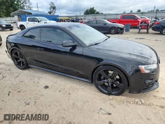 ✅ 2013 Audi RS 5 • VIN: WUAC6AFR3DA900112 • Lot: 81105915. Listed on Copart with 56,936 mi. Free auction sales archive from the USA and detailed vehicle history report at DreamBid. Image 4.
