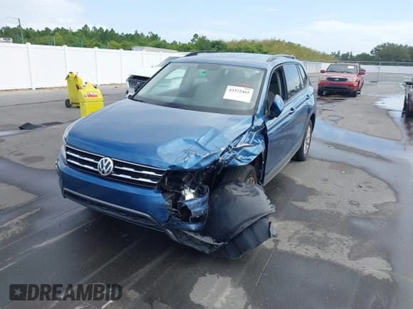✅ 2019 Volkswagen Tiguan S • VIN: 3VV1B7AX0KM101611 • Лот: 43372465. Опубликован ранее на IAAI с пробегом 63 802 миль. Бесплатный доступ к архиву аукционных продаж из США и подробный отчёт об истории автомобиля на DreamBid. Изображение 22.