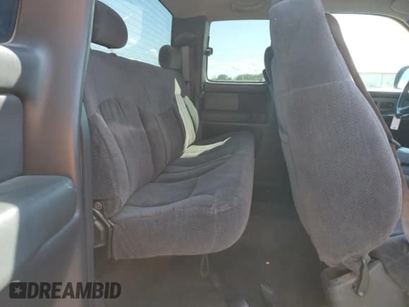 ✅ 1999 Chevrolet Silverado 1500 LT • VIN: 1GCEK19T0XE183822 • Лот: 61698564. Опубликован ранее на Copart с пробегом 262 583 миль. Бесплатный доступ к архиву аукционных продаж из США и подробный отчёт об истории автомобиля на DreamBid. Изображение 10.