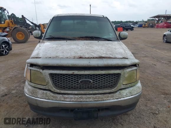 ✅ 2001 Ford F-150 XLT • VIN: 1FTRW07W41KA42743 • Лот: 42605714. Опубликован ранее на IAAI с пробегом 254 360 миль. Бесплатный доступ к архиву аукционных продаж из США и подробный отчёт об истории автомобиля на DreamBid. Изображение 6.