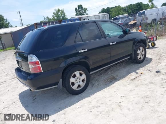✅ 2005 Acura MDX • VIN: 2HNYD18275H554653 • Lot: 42846561. Listed on IAAI with 210,517 mi. Free auction sales archive from the USA and detailed vehicle history report at DreamBid. Image 4.
