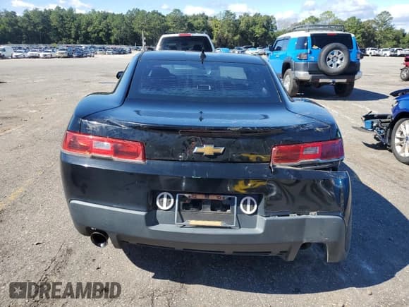 ✅ 2015 Chevrolet Camaro LS • VIN: 2G1FB1E36F9275392 • Lot: 90545105. Wystawiony na Copart z przebiegiem 87 053 mil. Bezpłatny archiwum sprzedaży aukcyjnych z USA i szczegółowy raport historii pojazdu na DreamBid. Zdjęcie 6.