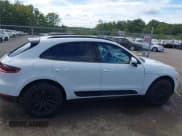 ✅ 2017 Porsche Macan • VIN: WP1AA2A57HLB80948 • Lot: 43350280. Wystawiony na IAAI z przebiegiem 102 970 mil. Bezpłatny archiwum sprzedaży aukcyjnych z USA i szczegółowy raport historii pojazdu na DreamBid. Zdjęcie 14.