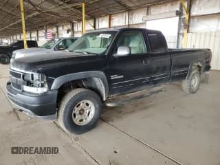 ✅ 2002 Chevrolet Silverado 2500HD LS • VIN: 1GCHK29182E194321 • Лот: 56039815. Опубликован ранее на Copart с пробегом 321 015 миль. Бесплатный доступ к архиву аукционных продаж из США и подробный отчёт об истории автомобиля на DreamBid. Изображение 1.