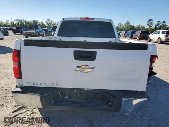 ✅ 2008 Chevrolet Silverado 1500 Work Truck • VIN: 1GCEC14088Z253894 • Lot: 81724804. Wystawiony na Copart z przebiegiem 100 025 mil. Bezpłatny archiwum sprzedaży aukcyjnych z USA i szczegółowy raport historii pojazdu na DreamBid. Zdjęcie 6.