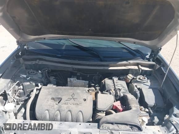 2014 Mitsubishi Outlander SE с VIN JA4AD3A3XEZ019235, выставлен на аукционе IAAI как лот 42559672 с пробегом 176 622 миль миль и . История ставок и продаж доступна на DreamBid. Изображение 10.