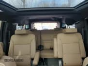 ✅ 2021 Chevrolet Suburban Premier • VIN: 1GNSKFKD5MR319862 • Lot: 81325774. Wystawiony na Copart z przebiegiem 77 831 mil. Bezpłatny archiwum sprzedaży aukcyjnych z USA i szczegółowy raport historii pojazdu na DreamBid. Zdjęcie 10.