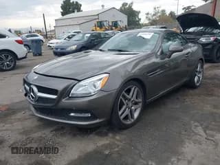 ✅ 2014 Mercedes-Benz SLK 250 • VIN: WDDPK4HA4EF090082 • Лот: 43408530. Опубликован ранее на IAAI с пробегом 53 822 миль. Бесплатный доступ к архиву аукционных продаж из США и подробный отчёт об истории автомобиля на DreamBid. Изображение 2.
