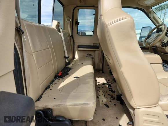 ✅ 2008 Ford F-250 XL • VIN: 1FTSX21518ED98652 • Lot: 80305325. Listed on Copart with 117,624 mi. Free auction sales archive from the USA and detailed vehicle history report at DreamBid. Image 10.