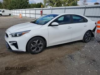 ✅ 2020 Kia Forte LXS • VIN: 3KPF24AD4LE174534 • Lot: 85389515. Wystawiony na Copart z przebiegiem 92 170 mil. Bezpłatny archiwum sprzedaży aukcyjnych z USA i szczegółowy raport historii pojazdu na DreamBid. Zdjęcie 1.