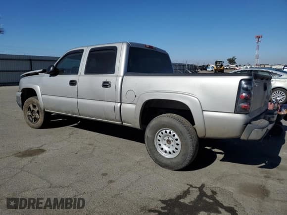 ✅ 2007 Chevrolet Silverado 1500 LT2 • VIN: 2GCEK13Z371170657 • Лот: 79533624. Опубликован ранее на Copart с пробегом 148 867 миль. Бесплатный доступ к архиву аукционных продаж из США и подробный отчёт об истории автомобиля на DreamBid. Изображение 2.