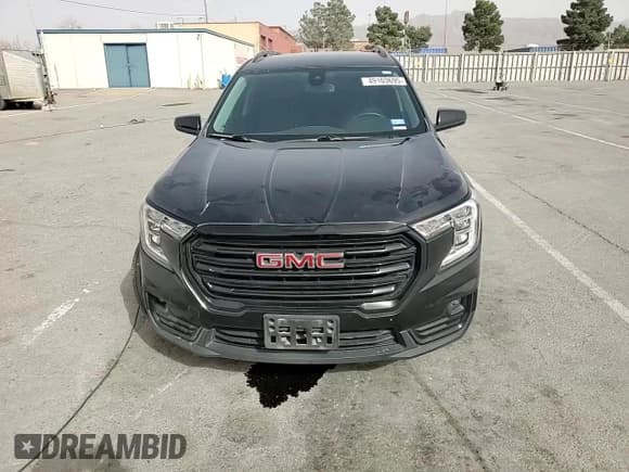 ✅ 2024 GMC Terrain SLT • VIN: 3GKALPEG0RL113428 • Lot: 49103695. Wystawiony na Copart z przebiegiem 21 676 mil. Bezpłatny archiwum sprzedaży aukcyjnych z USA i szczegółowy raport historii pojazdu na DreamBid. Zdjęcie 12.