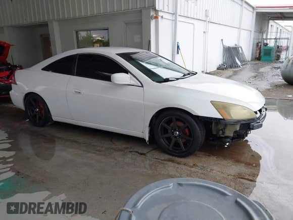 2005 Honda Accord LX with VIN 1HGCM71365A015480, listed as a IAAI auction lot 43176475 with 220,405 mi miles and . Bid and sale history available at DreamBid. Image 1.