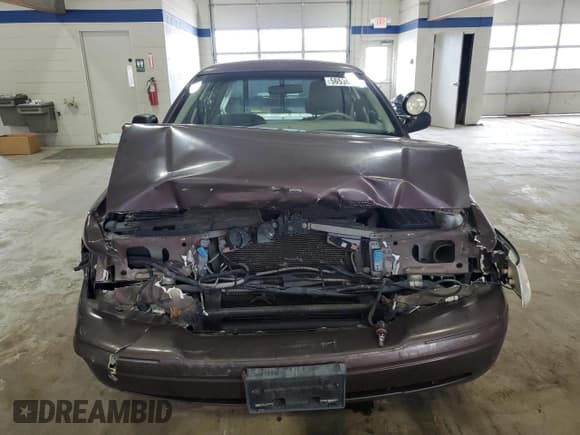 ✅ 2011 Ford Police Interceptor • VIN: 2FABP7BV2BX104313 • Lot: 56536035. Wystawiony na Copart z przebiegiem 187 393 mil. Bezpłatny archiwum sprzedaży aukcyjnych z USA i szczegółowy raport historii pojazdu na DreamBid. Zdjęcie 5.