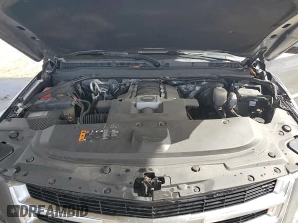 ✅ 2018 Cadillac Escalade ESV Luxury • VIN: 1GYS4HKJ9JR331927 • Лот: 66510275. Опубликован ранее на Copart с пробегом 92 815 миль. Бесплатный доступ к архиву аукционных продаж из США и подробный отчёт об истории автомобиля на DreamBid. Изображение 12.