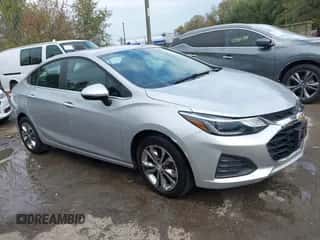 2019 Chevrolet Cruze LT с VIN 1G1BE5SMXK7130670, выставлен на аукционе IAAI как лот 43435421 с пробегом 110 472 миль миль и . История ставок и продаж доступна на DreamBid. Изображение 1.