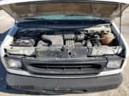 ✅ 2002 Ford Econoline Cargo • VIN: 1FTNE24L82HB75026 • Lot: 42460855. Wystawiony na Copart z przebiegiem 290 377 mil. Bezpłatny archiwum sprzedaży aukcyjnych z USA i szczegółowy raport historii pojazdu na DreamBid. Zdjęcie 12.