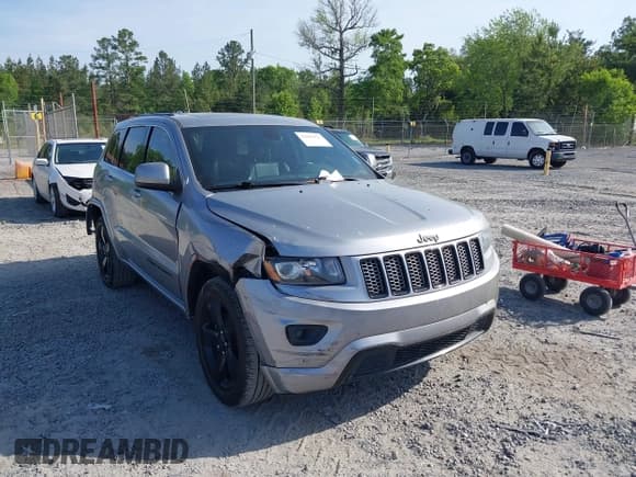 ✅ 2015 Jeep Grand Cherokee Laredo • VIN: 1C4RJEAG9FC863013 • Lot: 42086477. Listed on IAAI with 142,542 mi. Free auction sales archive from the USA and detailed vehicle history report at DreamBid. Image 1.