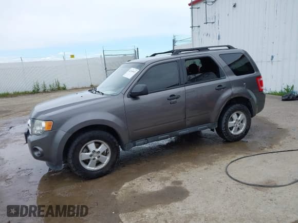 ✅ 2011 Ford Escape XLT • VIN: 1FMCU9D71BKB34290 • Лот: 42334913. Опубликован ранее на IAAI с пробегом 126 560 миль. Бесплатный доступ к архиву аукционных продаж из США и подробный отчёт об истории автомобиля на DreamBid. Изображение 19.