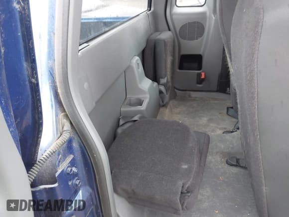 ✅ 2007 Ford Ranger STX • VIN: 1FTYR44U37PA34206 • Лот: 42905264. Опубликован ранее на IAAI с пробегом 73 954 миль. Бесплатный доступ к архиву аукционных продаж из США и подробный отчёт об истории автомобиля на DreamBid. Изображение 8.