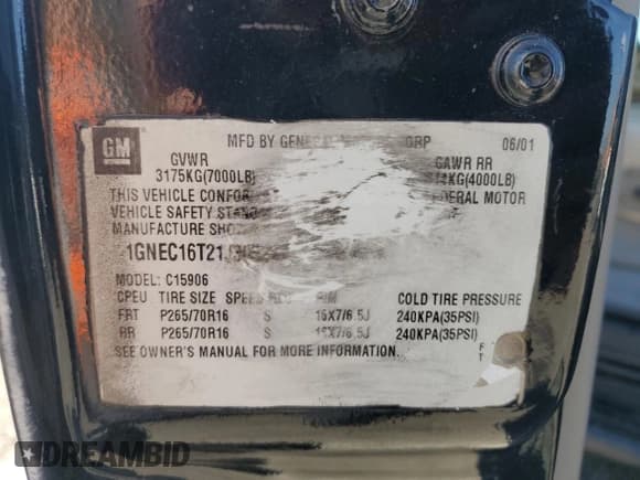 ✅ 2001 Chevrolet Suburban LS • VIN: 1GNEC16T21J305247 • Лот: 63616105. Опубликован ранее на Copart с пробегом 264 025 миль. Бесплатный доступ к архиву аукционных продаж из США и подробный отчёт об истории автомобиля на DreamBid. Изображение 13.