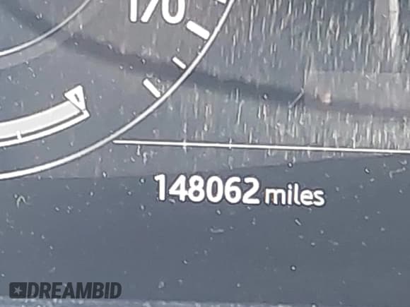 ✅ 2018 Land Rover Range Rover Velar S • VIN: SALYB2RV2JA746977 • Lot: 42423513. Wystawiony na IAAI z przebiegiem 148 062 mil. Bezpłatny archiwum sprzedaży aukcyjnych z USA i szczegółowy raport historii pojazdu na DreamBid. Zdjęcie 16.