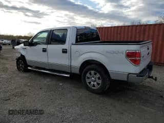 ✅ 2010 Ford F-150 XL • VIN: 1FTEW1E85AFC82384 • Лот: 92123545. Опубликован ранее на Copart с пробегом 90 572 миль. Бесплатный доступ к архиву аукционных продаж из США и подробный отчёт об истории автомобиля на DreamBid. Изображение 2.
