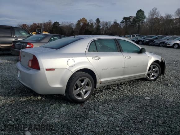 ✅ 2009 Chevrolet Malibu 1LT • VIN: 1G1ZH57B994201351 • Lot: 82472314. Listed on Copart with 133,734 mi. Free auction sales archive from the USA and detailed vehicle history report at DreamBid. Image 3.