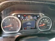 ✅ 2020 Chevrolet Silverado 2500HD High Country • VIN: 1GC4YREY3LF103878 • Лот: 81100165. Опубликован ранее на Copart с пробегом 378 595 миль. Бесплатный доступ к архиву аукционных продаж из США и подробный отчёт об истории автомобиля на DreamBid. Изображение 9.