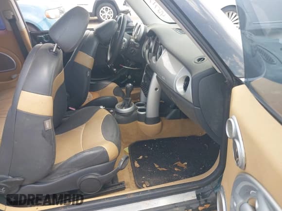 ✅ 2004 MINI Hardtop • VIN: WMWRC33444TJ61418 • Лот: 42717932. Опубликован ранее на IAAI с пробегом 146 634 миль. Бесплатный доступ к архиву аукционных продаж из США и подробный отчёт об истории автомобиля на DreamBid. Изображение 5.