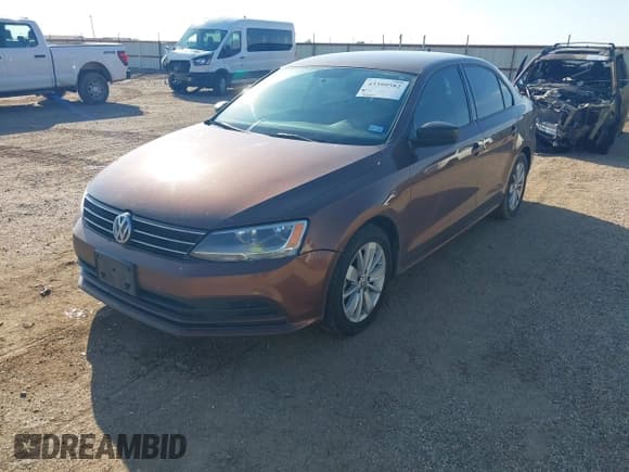 ✅ 2016 Volkswagen Jetta SE • VIN: 3VWD67AJ6GM391823 • Lot: 43399582. Listed on IAAI with 153,001 mi. Free auction sales archive from the USA and detailed vehicle history report at DreamBid. Image 2.