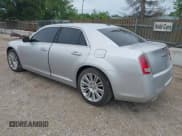 ✅ 2012 Chrysler 300 S • VIN: 2C3CCABG7CH188332 • Lot: 42568357. Listed on IAAI with 170,240 mi. Free auction sales archive from the USA and detailed vehicle history report at DreamBid. Image 3.