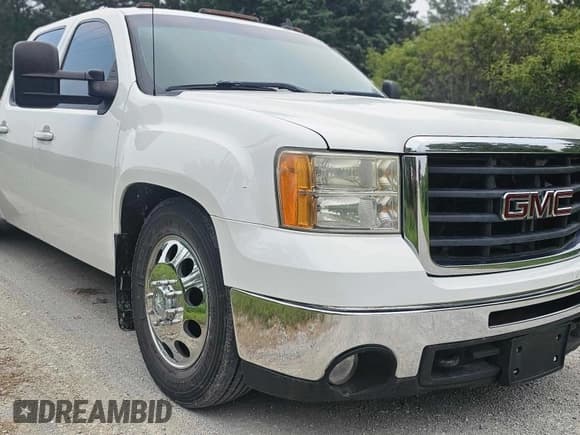 ✅ 2009 GMC Sierra 1500 • VIN: 1GTJC73609F150902 • Лот: 67979045. Опубликован ранее на Copart с пробегом 60 567 миль. Бесплатный доступ к архиву аукционных продаж из США и подробный отчёт об истории автомобиля на DreamBid. Изображение 1.