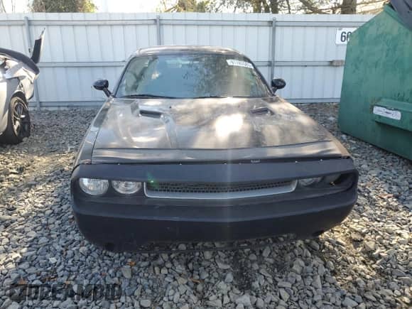 ✅ 2012 Dodge Challenger SXT Plus • VIN: 2C3CDYAG2CH259329 • Lot: 91780585. Wystawiony na Copart z przebiegiem 164 670 mil. Bezpłatny archiwum sprzedaży aukcyjnych z USA i szczegółowy raport historii pojazdu na DreamBid. Zdjęcie 5.
