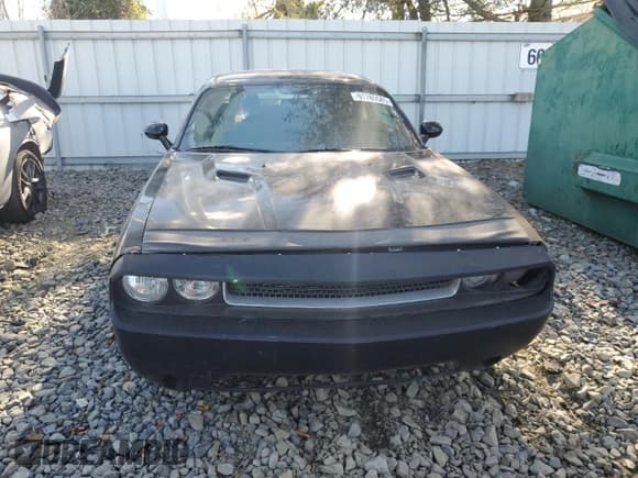 ✅ 2012 Dodge Challenger SXT Plus • VIN: 2C3CDYAG2CH259329 • Лот: 91780585. Опубликован ранее на Copart с пробегом 164 670 миль. Бесплатный доступ к архиву аукционных продаж из США и подробный отчёт об истории автомобиля на DreamBid. Изображение 5.