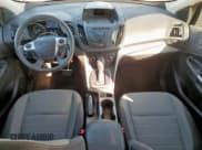 ✅ 2014 Ford Escape SE • VIN: 1FMCU9GX9EUB73505 • Лот: 92310615. Опубликован ранее на Copart с пробегом 170 565 миль. Бесплатный доступ к архиву аукционных продаж из США и подробный отчёт об истории автомобиля на DreamBid. Изображение 8.