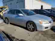 2007 Honda Accord с VIN JHMCN36557C003485, выставлен на аукционе Copart как лот 83276614 с пробегом 199 657 миль миль и Чистый • Clean title. История ставок и продаж доступна на DreamBid. Изображение 4.