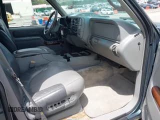 ✅ 2000 GMC Denali • VIN: 1GKEK63R2YR208292 • Lot: 42709071. Wystawiony na IAAI z przebiegiem 170 284 mil. Bezpłatny archiwum sprzedaży aukcyjnych z USA i szczegółowy raport historii pojazdu na DreamBid. Zdjęcie 5.