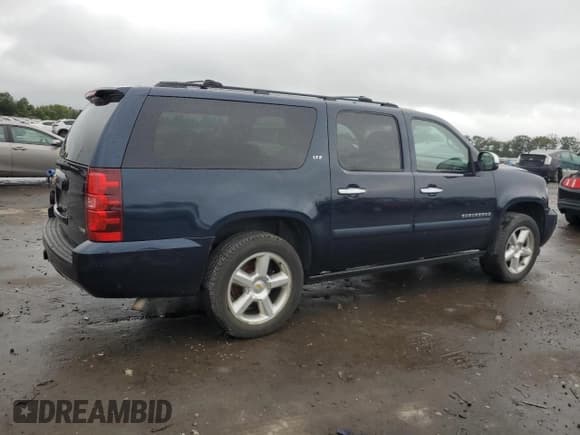 ✅ 2007 Chevrolet Suburban LT • VIN: 1GNFK16337J361505 • Lot: 73345384. Wystawiony na Copart z przebiegiem 262 029 mil. Bezpłatny archiwum sprzedaży aukcyjnych z USA i szczegółowy raport historii pojazdu na DreamBid. Zdjęcie 3.