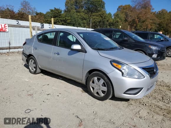 ✅ 2018 Nissan Versa SV • VIN: 3N1CN7AP4JK401535 • Lot: 85835395. Listed on Copart with 139,258 mi. Free auction sales archive from the USA and detailed vehicle history report at DreamBid. Image 4.