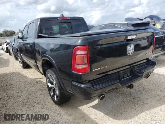 2019 Ram 1500 Limited z VIN 1C6SRFPT4KN599824, wystawiony jako Copart lot #78008714 z przebiegiem Nie podano mil oraz Nie do naprawy • Non repairable. Historia ofert i sprzedaży dostępna na DreamBid. Obrazek 2.