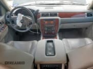 ✅ 2013 Chevrolet Tahoe LTZ • VIN: 1GNSCCE0XDR336905 • Lot: 69654885. Listed on Copart with 165,547 mi. Free auction sales archive from the USA and detailed vehicle history report at DreamBid. Image 8.