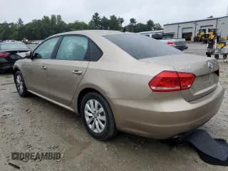 ✅ 2015 Volkswagen Passat S • VIN: 1VWAT7A39FC064944 • Lot: 83930525. Listed on Copart with 79,887 mi. Free auction sales archive from the USA and detailed vehicle history report at DreamBid. Image 2.