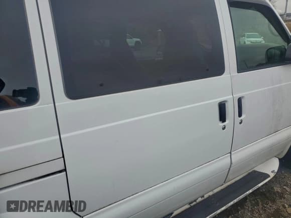 ✅ 2005 Chevrolet Astro • VIN: 1GNDM19X45B130264 • Лот: 94408295. Опубликован ранее на Copart с пробегом 116 130 миль. Бесплатный доступ к архиву аукционных продаж из США и подробный отчёт об истории автомобиля на DreamBid. Изображение 10.