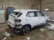 2024 Hyundai Venue Limited z VIN KMHRC8A34RU295014, wystawiony jako Copart lot #61902805 z przebiegiem Nie podano mil oraz Szkoda całkowita • Salvage title. Historia ofert i sprzedaży dostępna na DreamBid. Obrazek 3.