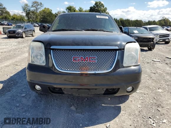 ✅ 2012 GMC Yukon XL Denali • VIN: 1GKS2MEF9CR324138 • Лот: 81835335. Опубликован ранее на Copart с пробегом 165 330 миль. Бесплатный доступ к архиву аукционных продаж из США и подробный отчёт об истории автомобиля на DreamBid. Изображение 5.