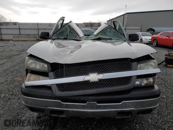 2005 Chevrolet Silverado 1500 Work Truck с VIN 1GCEC14V85Z316676, выставлен на аукционе Copart как лот 48424985 с пробегом 51 310 миль миль и На запчасти • Non repairable. История ставок и продаж доступна на DreamBid. Изображение 5.